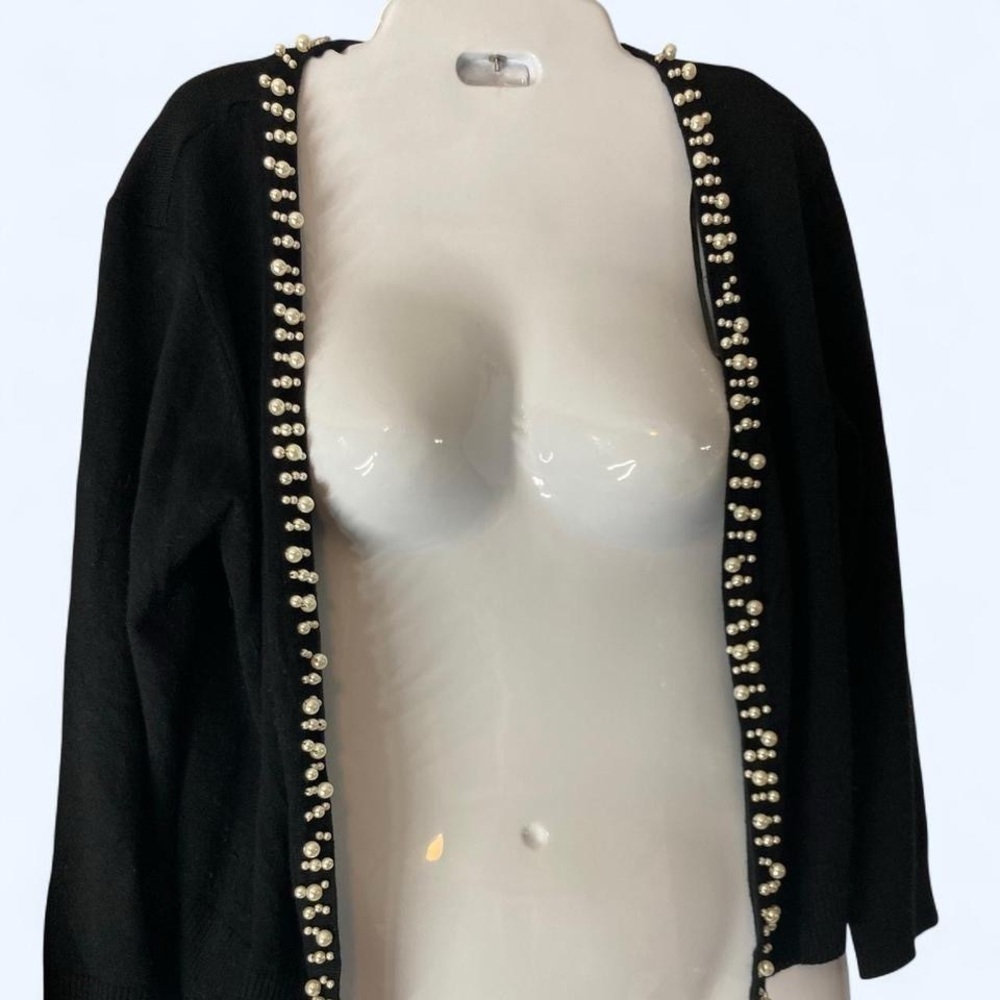 Black cardigan with pearl trim  details M Ronni Nicole #cardigan #pearl